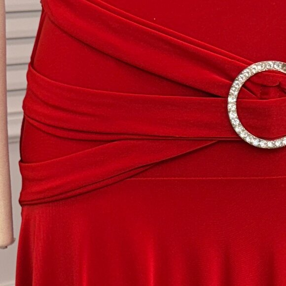 Dance America Sz S Red Skirt with Rhinestone Buckle NWT - Picture 2 of 10